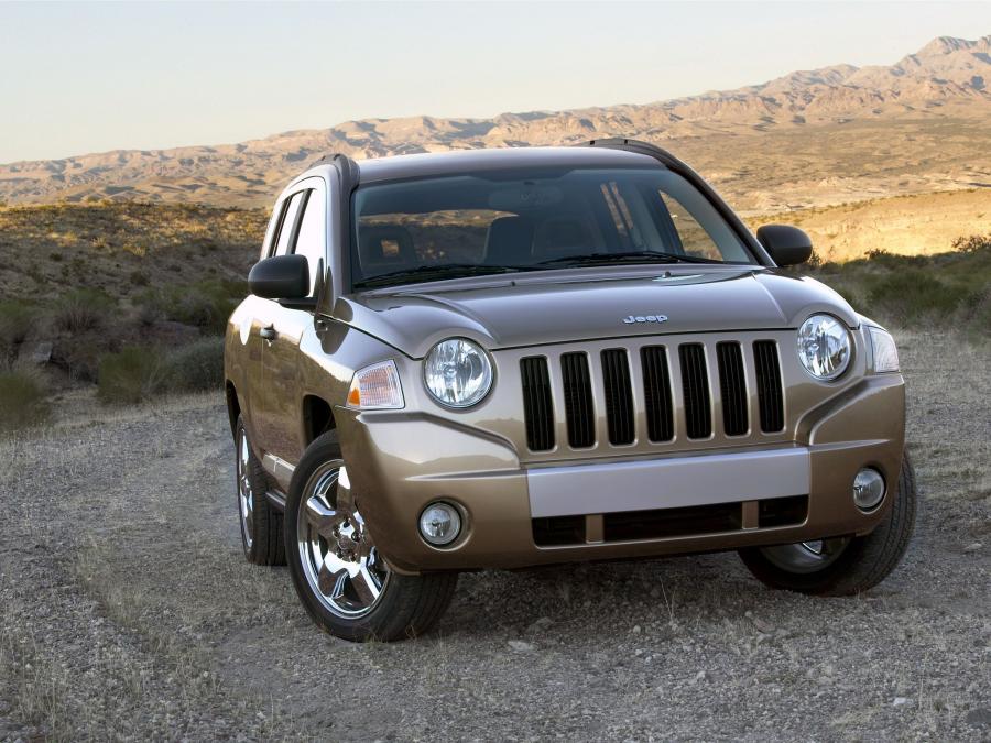  Jeep Compass Limited 2007 года  (фото 10 из 22)